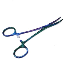 Load image into Gallery viewer, Hemostat Forceps 5.5" (14cm) Curved Serrated Jaws, Stainless Steel, Mermaid Pattern