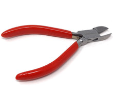 Load image into Gallery viewer, Jewelry Making Pliers Professional Repair Clippers, Stainless Steel Tool with Cushion Grip for Handmade DIY Craft