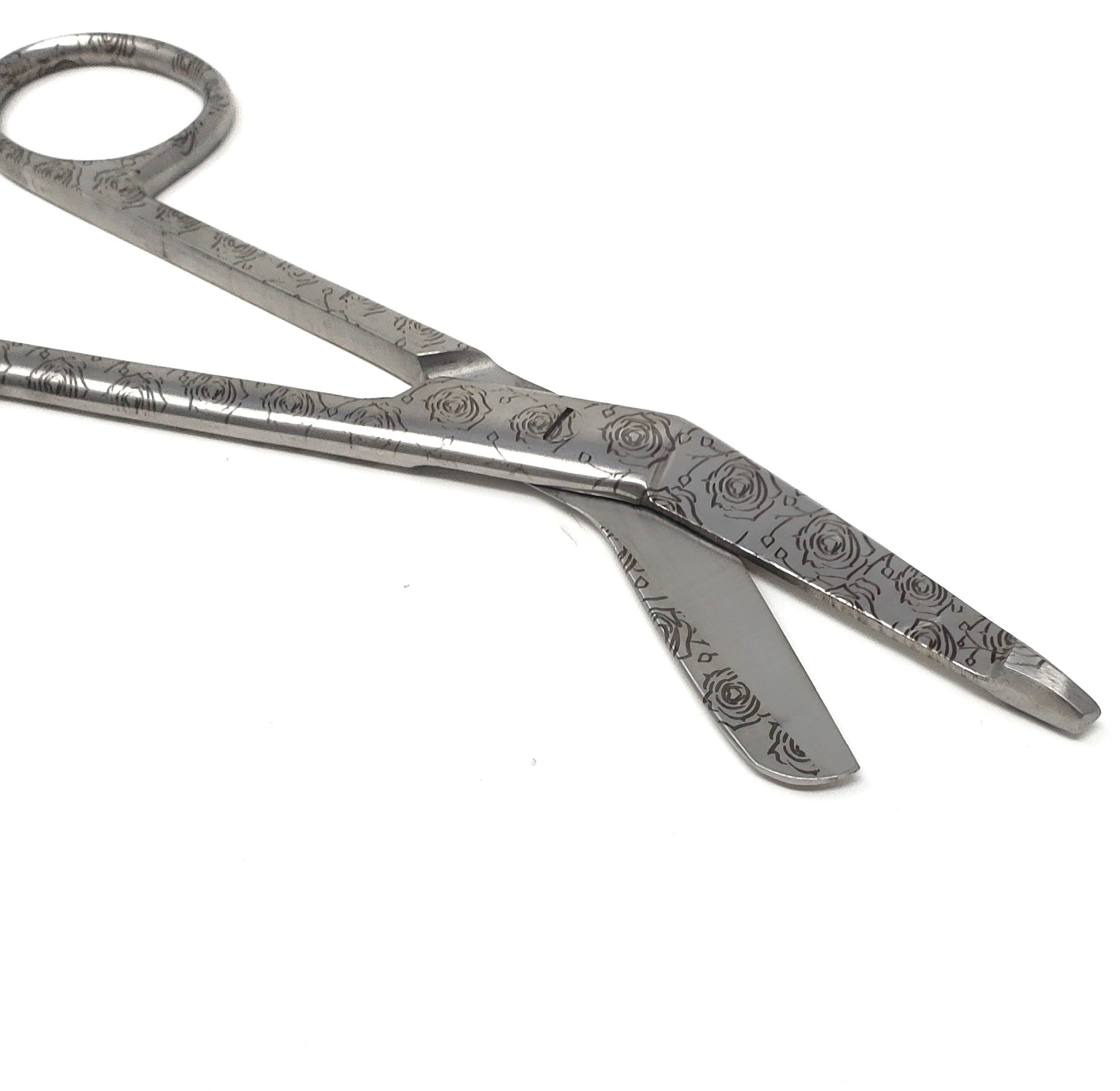 Stainless Steel 5.5 Bandage Lister Scissors for Nurses & Students Gift, Engraved Rose Garden