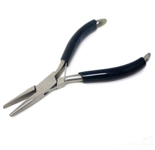 Load image into Gallery viewer, Flat Nose Professional Jewelry Pliers 4-1/2&quot; W / V-Spring Smooth Flat Jaws PVC Handle Jewelry Making Repair Tool
